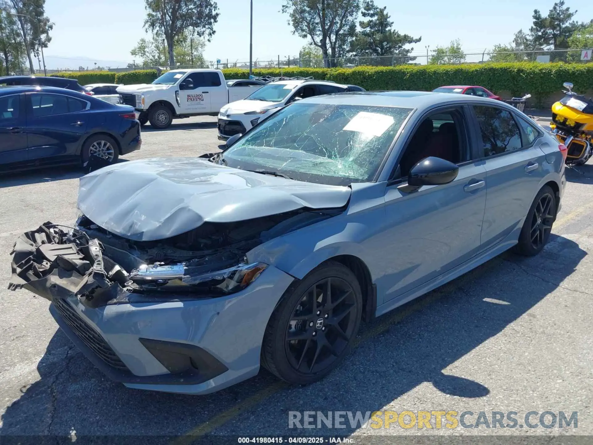 2 fotografías del automóvil dañado 2HGFE1E5XPH474342 HONDA CIVIC SI 2023