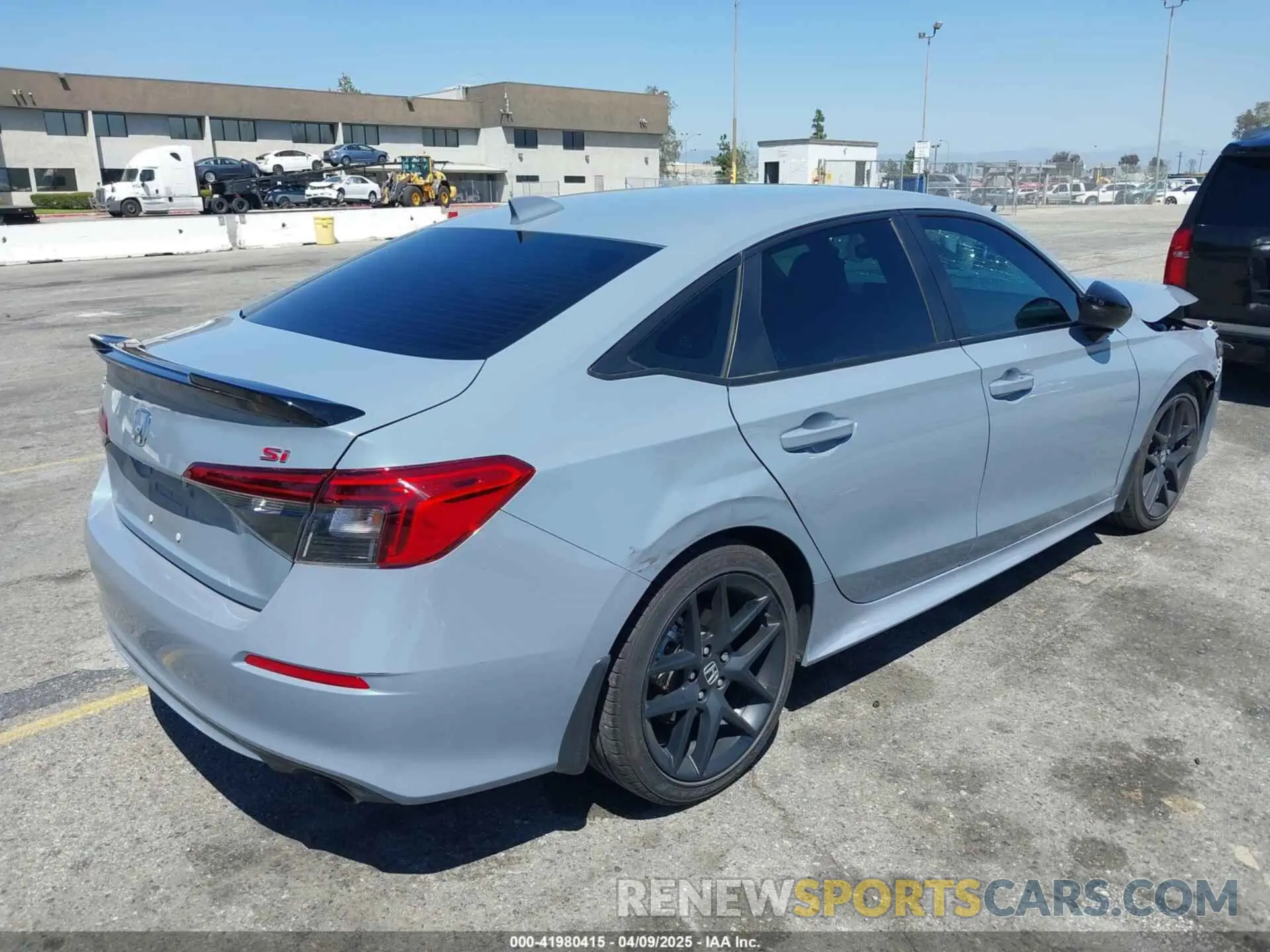 4 fotografías del automóvil dañado 2HGFE1E5XPH474342 HONDA CIVIC SI 2023