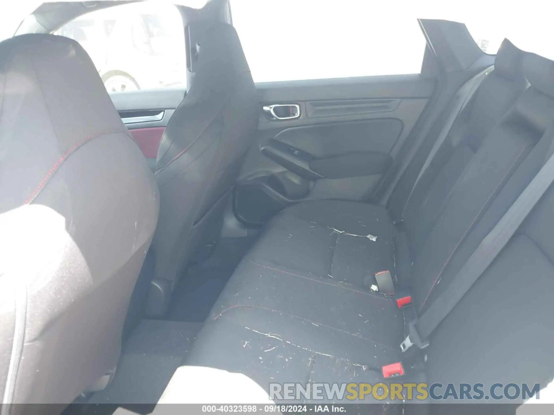 8 fotografías del automóvil dañado 2HGFE1E51RH474846 HONDA CIVIC SI 2024