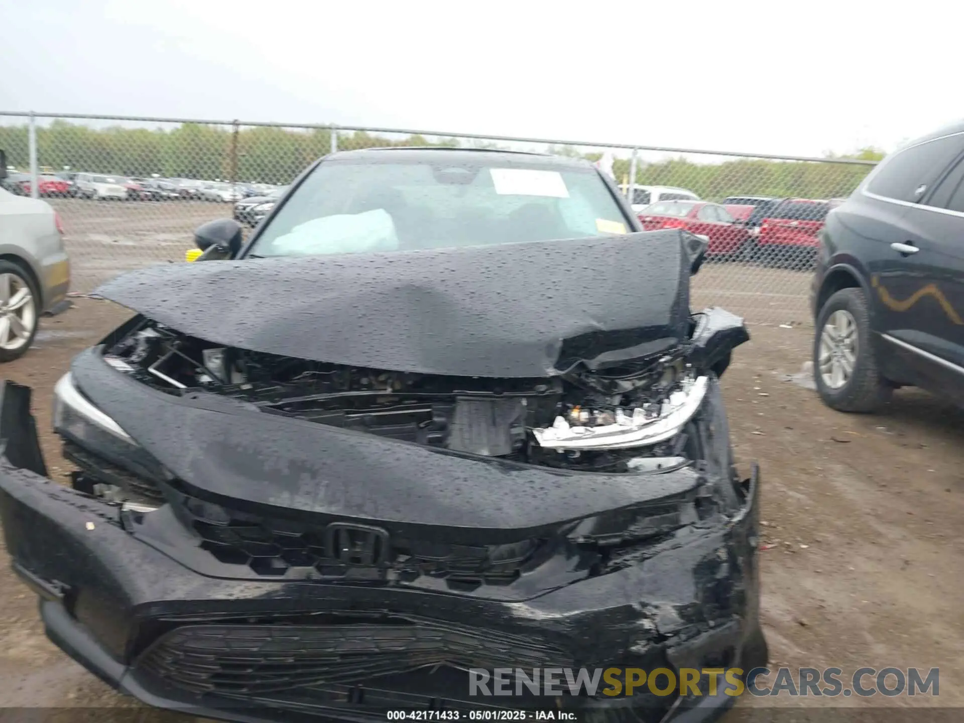 12 fotografías del automóvil dañado 2HGFE1E54RH473089 HONDA CIVIC SI 2024