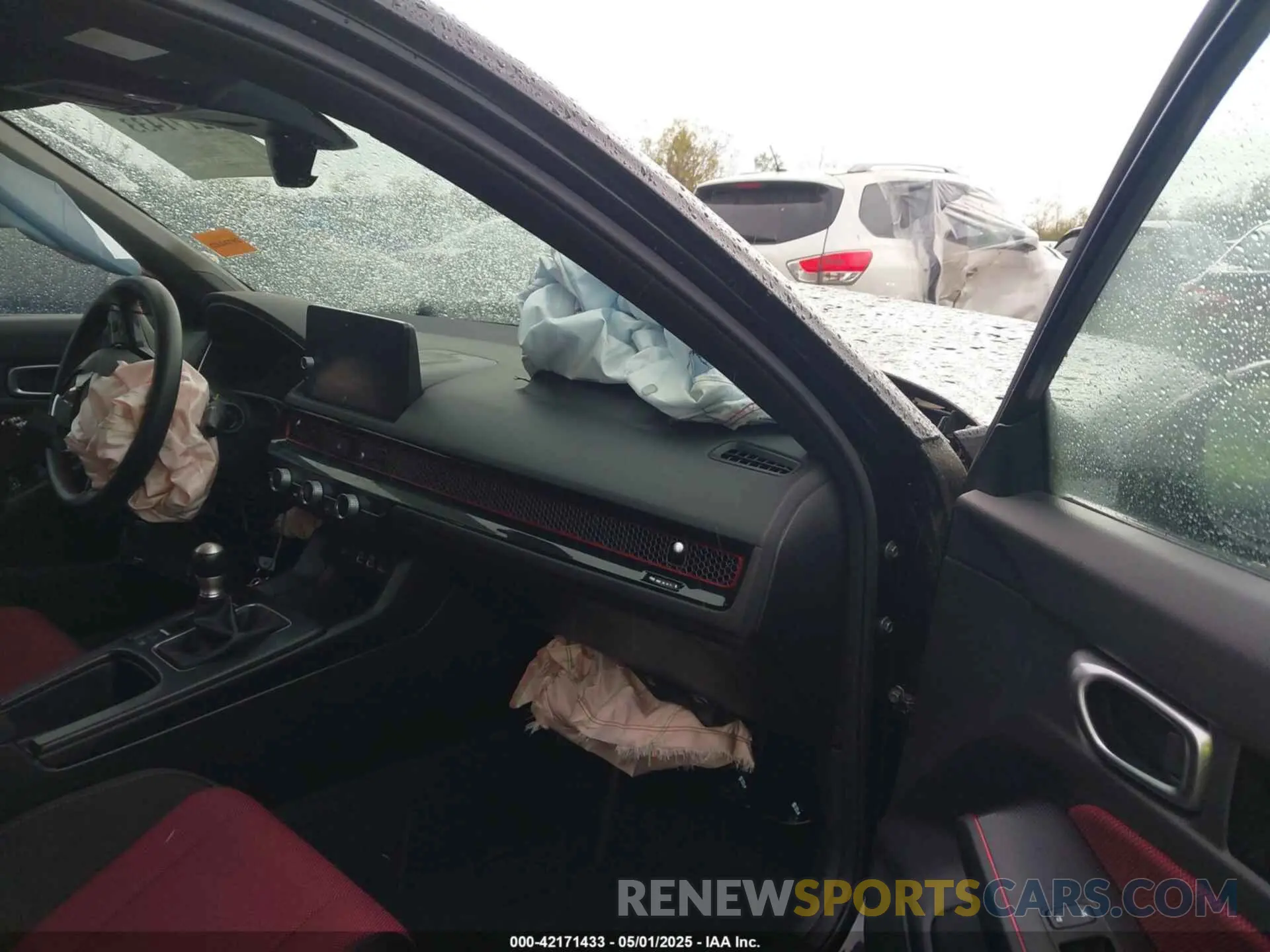 5 fotografías del automóvil dañado 2HGFE1E54RH473089 HONDA CIVIC SI 2024