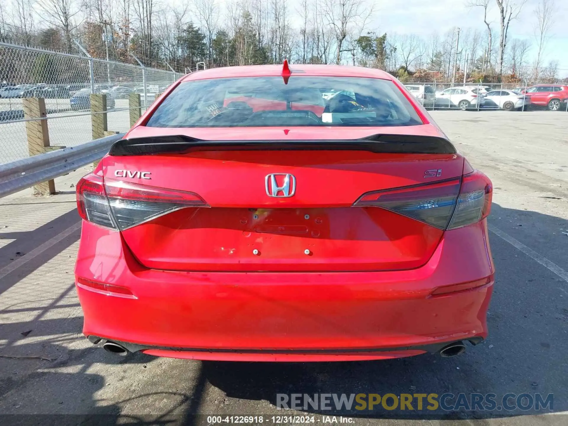 16 fotografías del automóvil dañado 2HGFE1E56RH475619 HONDA CIVIC SI 2024