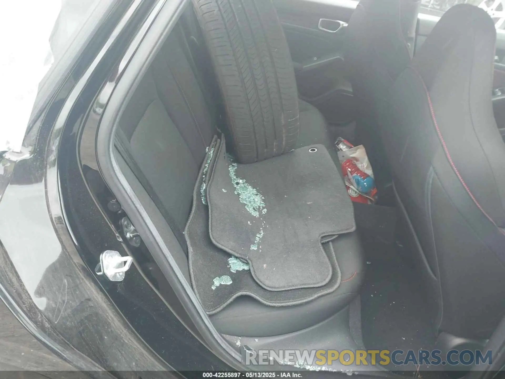 8 fotografías del automóvil dañado 2HGFE1E58RH471605 HONDA CIVIC SI 2024