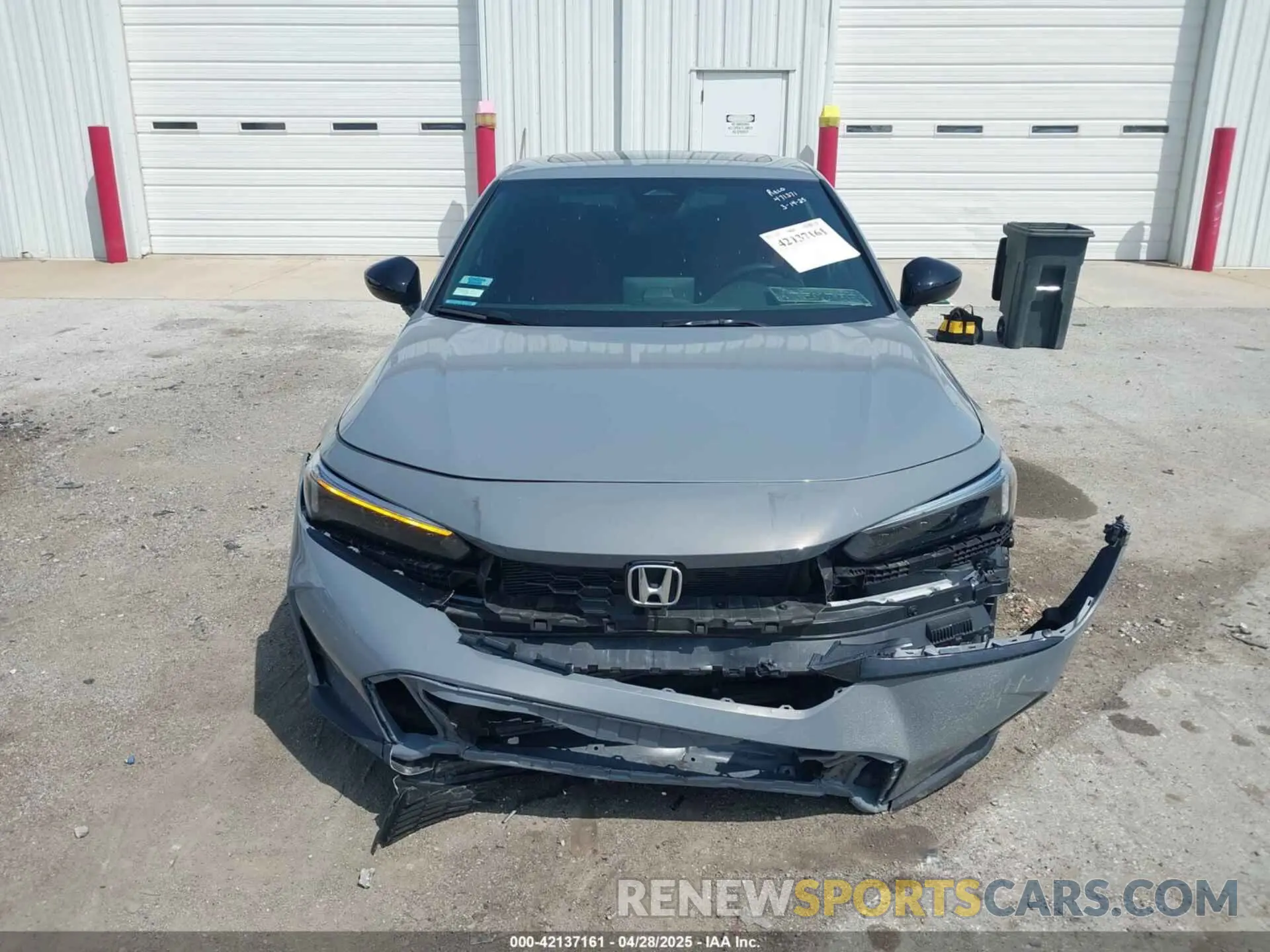 12 fotografías del automóvil dañado 2HGFE1E51SH471371 HONDA CIVIC SI 2025