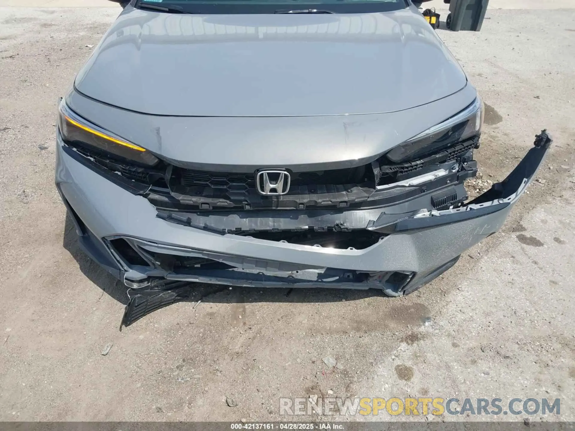 6 fotografías del automóvil dañado 2HGFE1E51SH471371 HONDA CIVIC SI 2025