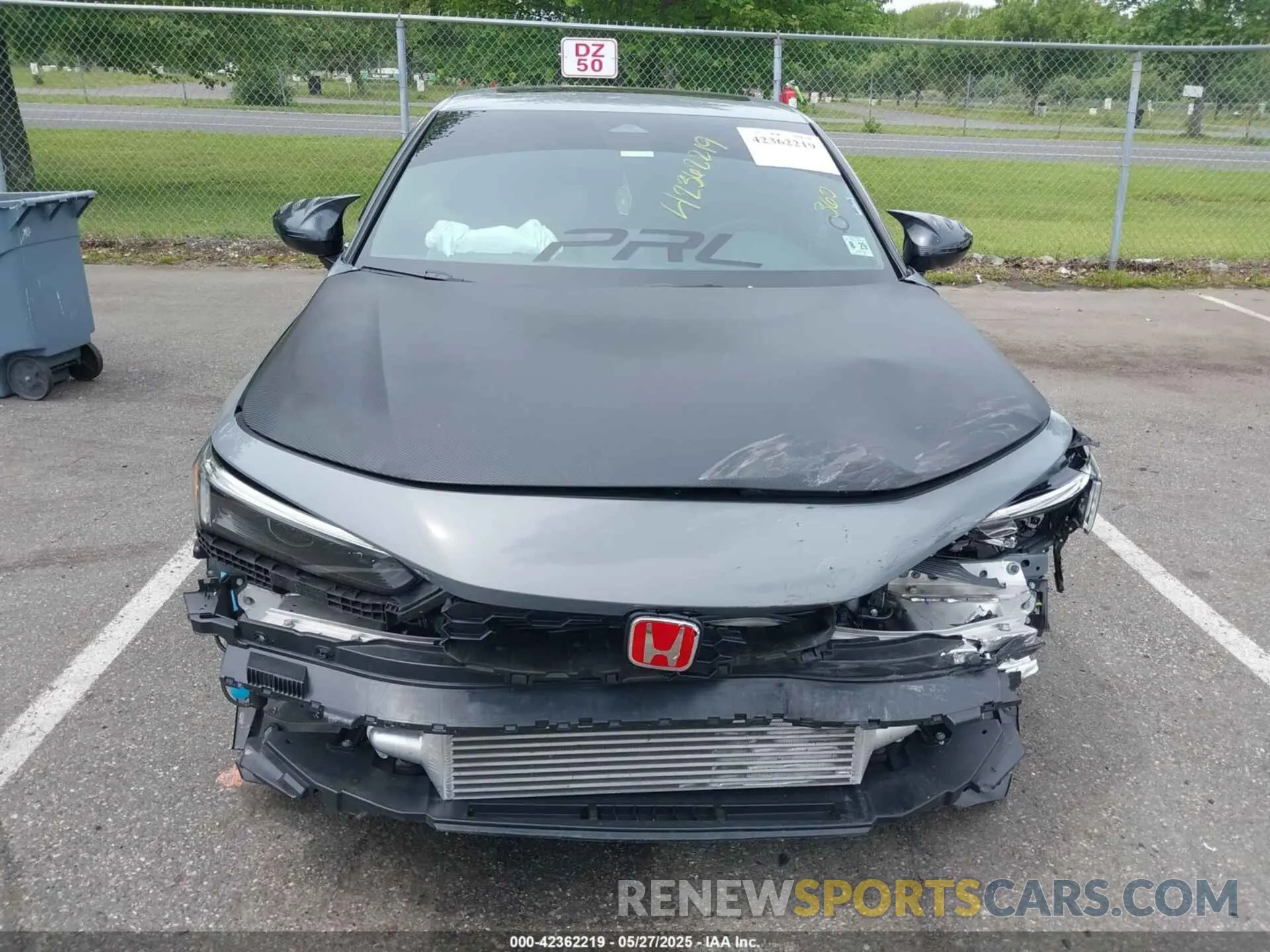 11 fotografías del automóvil dañado 2HGFE1E54SH470179 HONDA CIVIC SI 2025