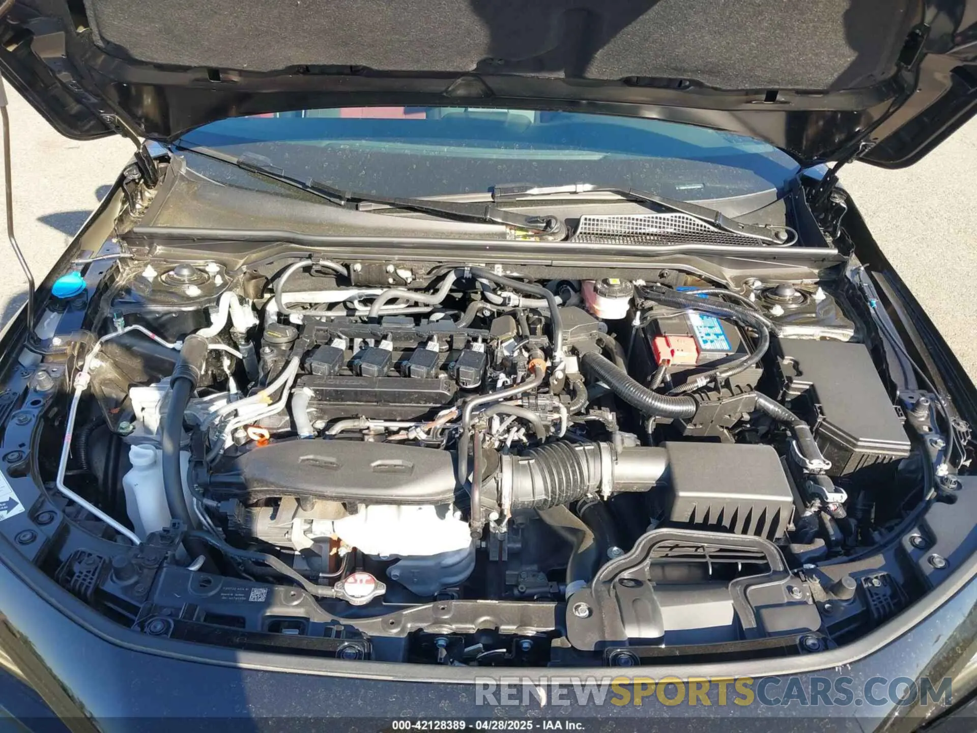10 fotografías del automóvil dañado 2HGFE1E57SH472900 HONDA CIVIC SI 2025