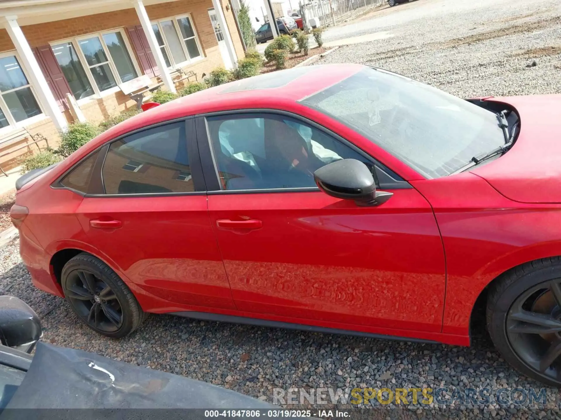 13 fotografías del automóvil dañado 2HGFE1E57SH474212 HONDA CIVIC SI 2025