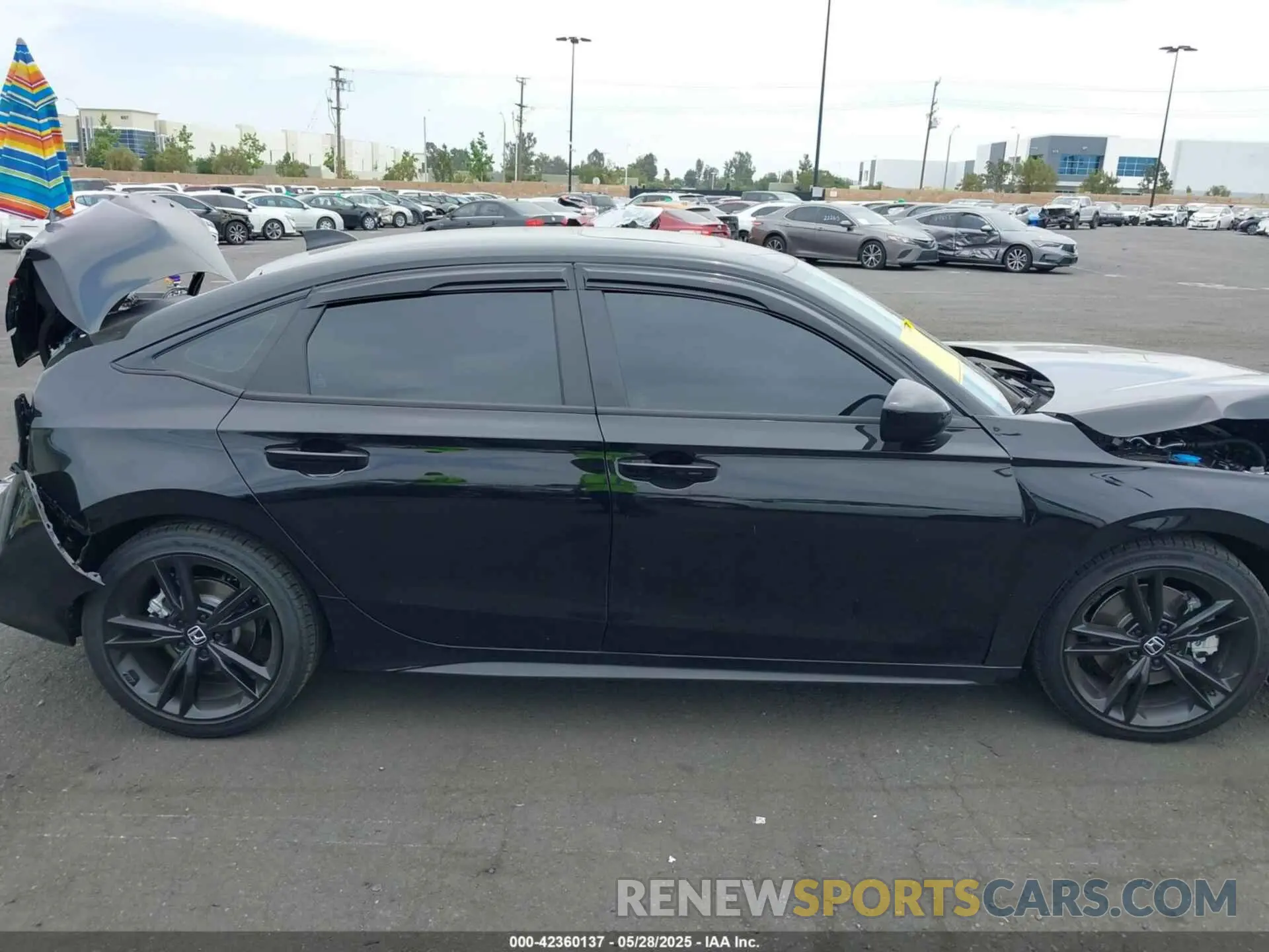 13 fotografías del automóvil dañado 2HGFE1E57SH475215 HONDA CIVIC SI 2025