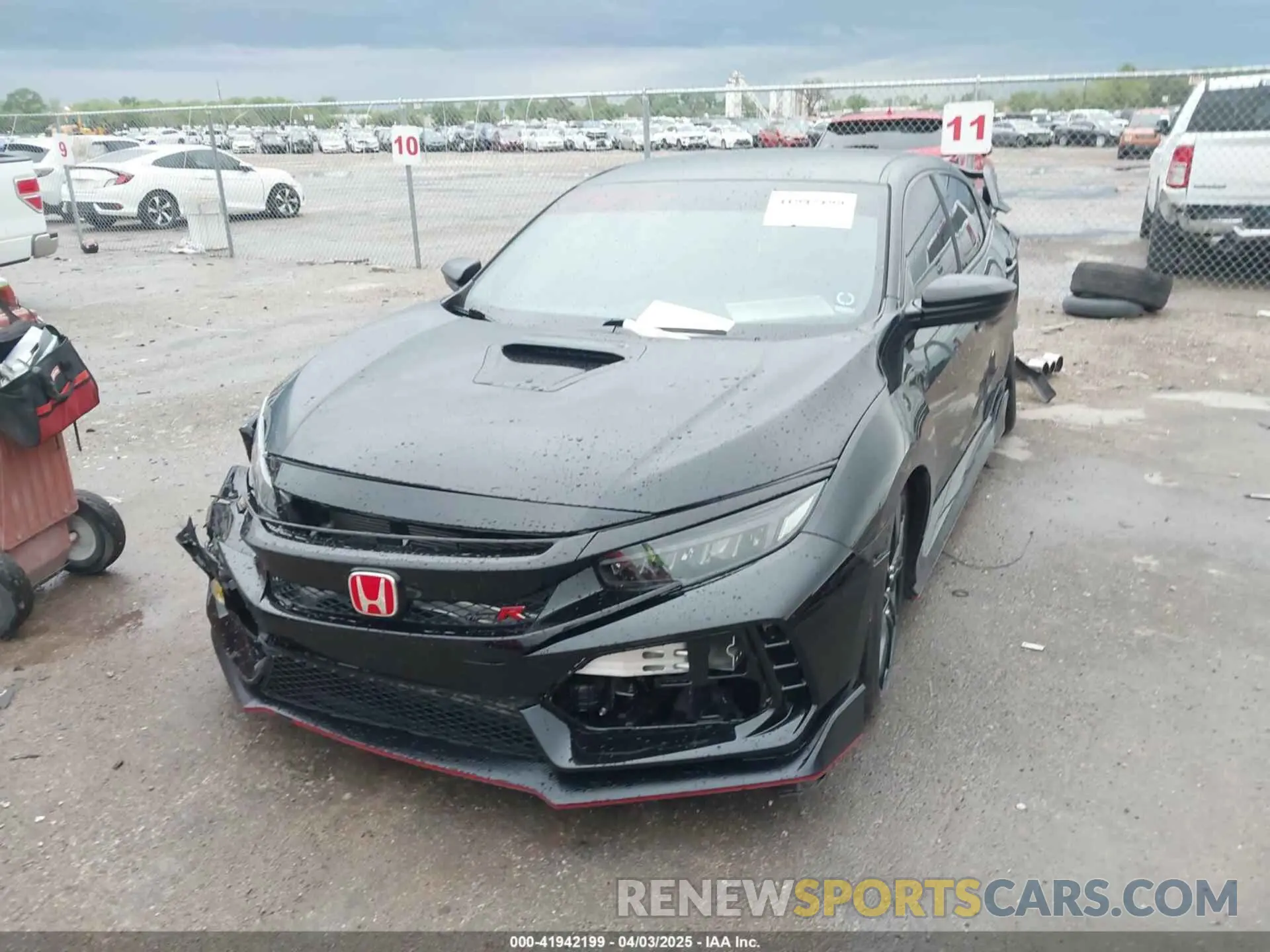 2 fotografías del automóvil dañado SHHFK8G72KU205747 HONDA CIVIC TYPE R 2019