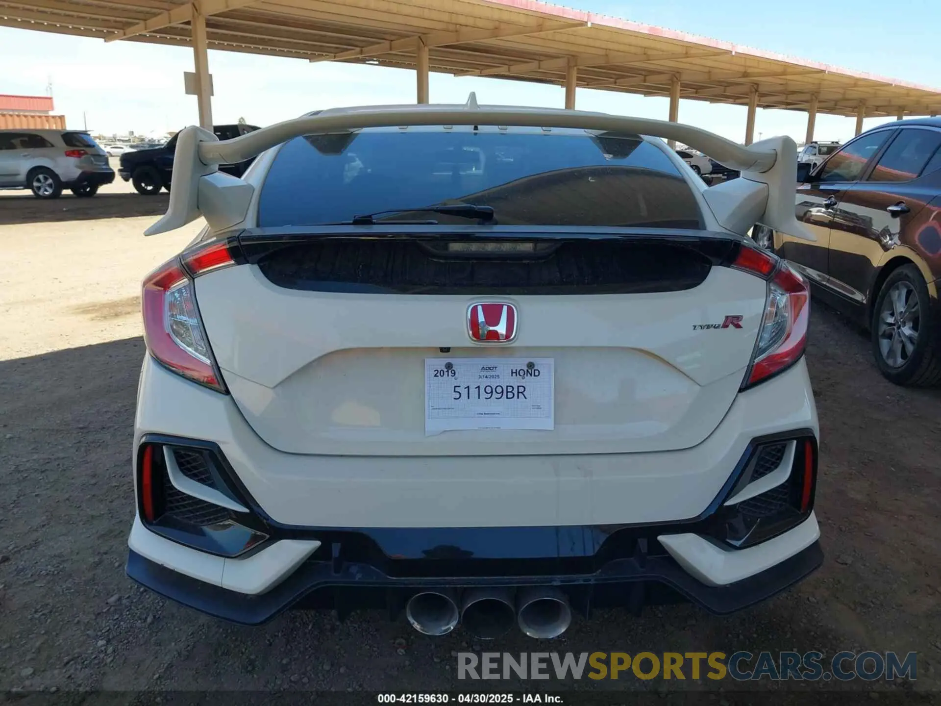 16 fotografías del automóvil dañado SHHFK8G76KU205704 HONDA CIVIC TYPE R 2019