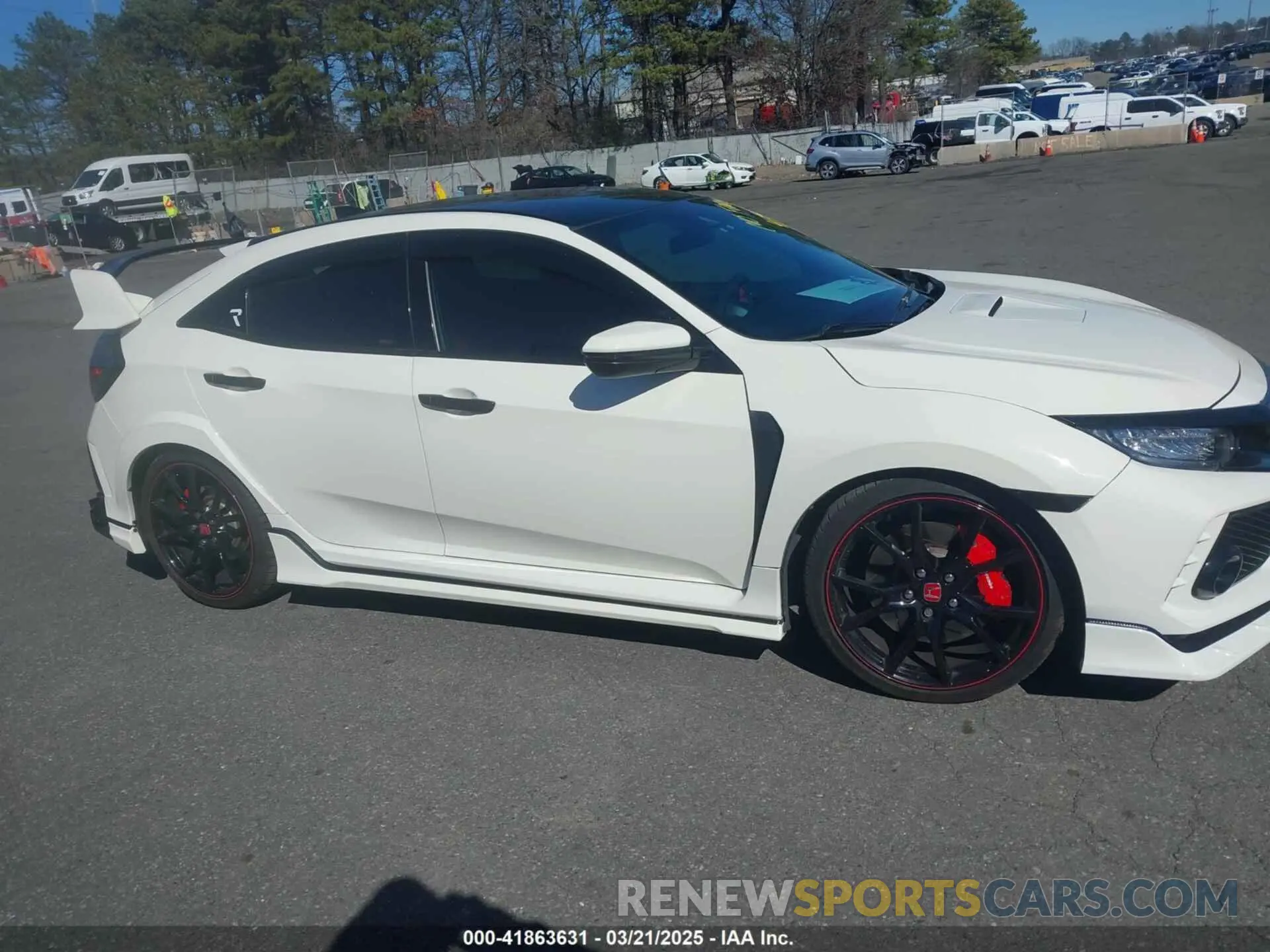 13 fotografías del automóvil dañado SHHFK8G70L4201682 HONDA CIVIC TYPE R 2020