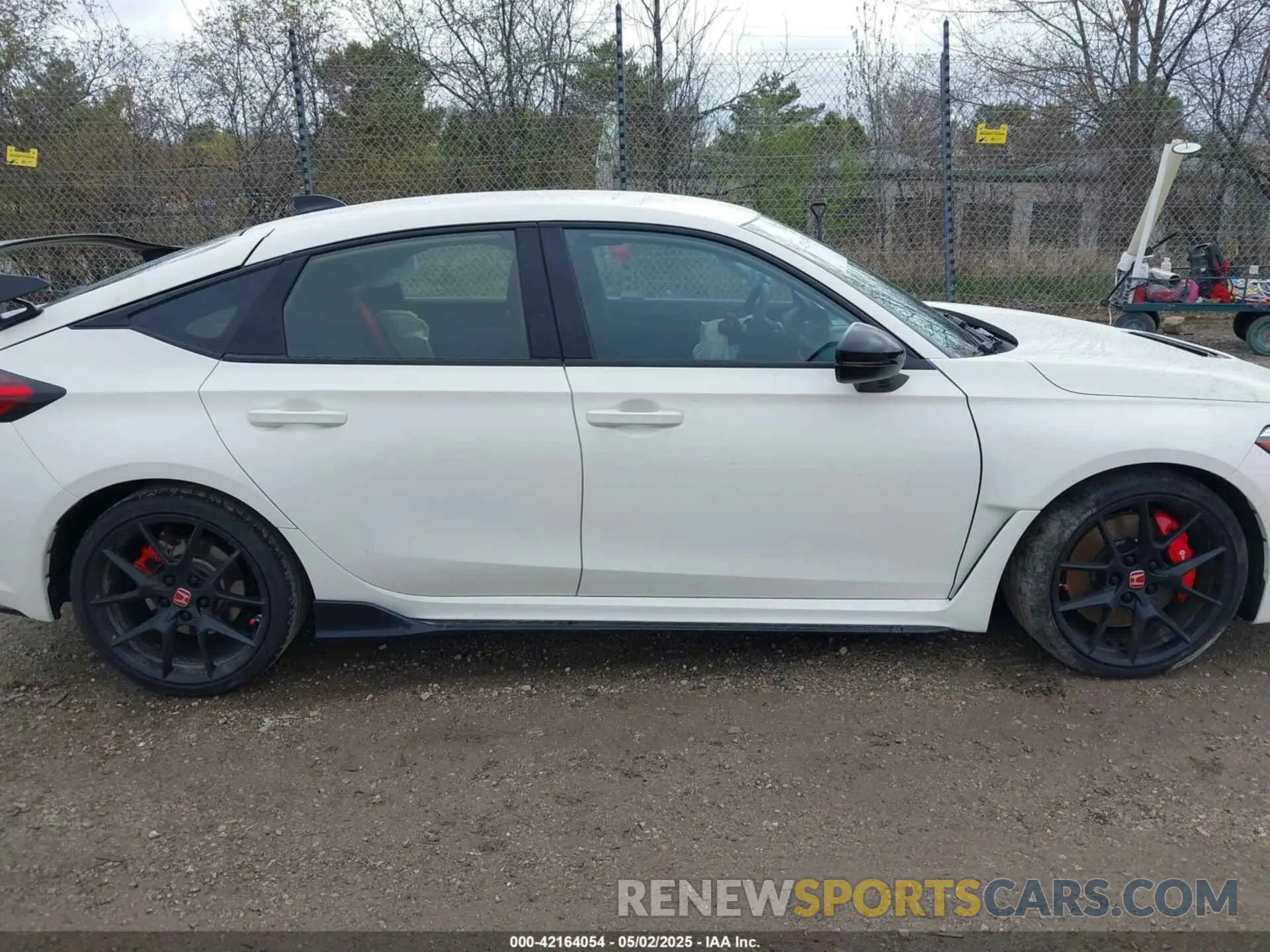13 fotografías del automóvil dañado JHMFL5G49RX000945 HONDA CIVIC TYPE R 2024
