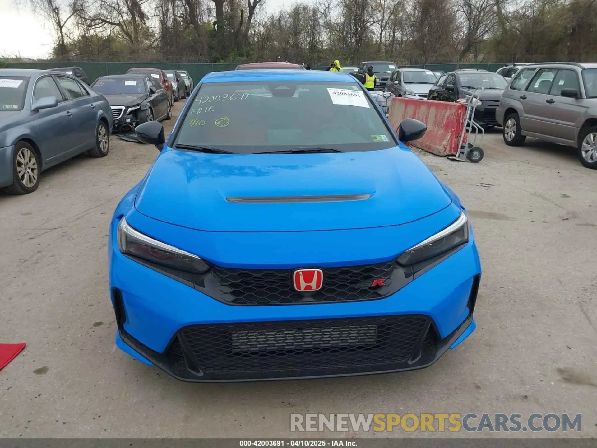 12 fotografías del automóvil dañado JHMFL5G4XRX004020 HONDA CIVIC TYPE R 2024