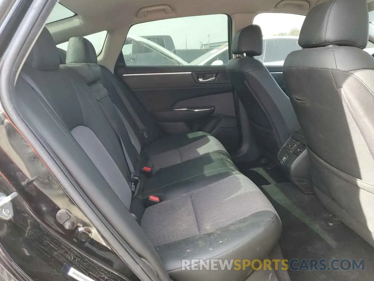 10 fotografías del automóvil dañado JHMZC5F12KC005518 HONDA CLARITY 2019
