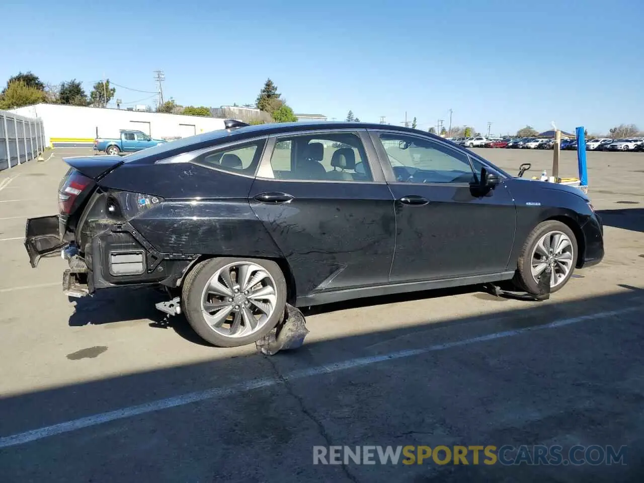 3 fotografías del automóvil dañado JHMZC5F17KC005854 HONDA CLARITY 2019