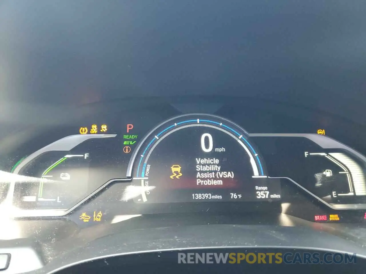 9 fotografías del automóvil dañado JHMZC5F18KC002672 HONDA CLARITY 2019