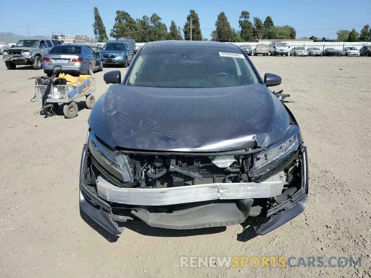 5 fotografías del automóvil dañado JHMZC5F33KC003813 HONDA CLARITY 2019