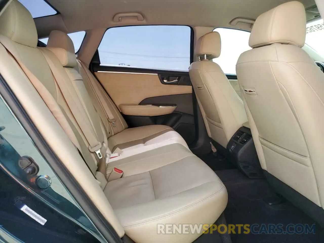 10 fotografías del automóvil dañado JHMZC5F39KC001158 HONDA CLARITY 2019