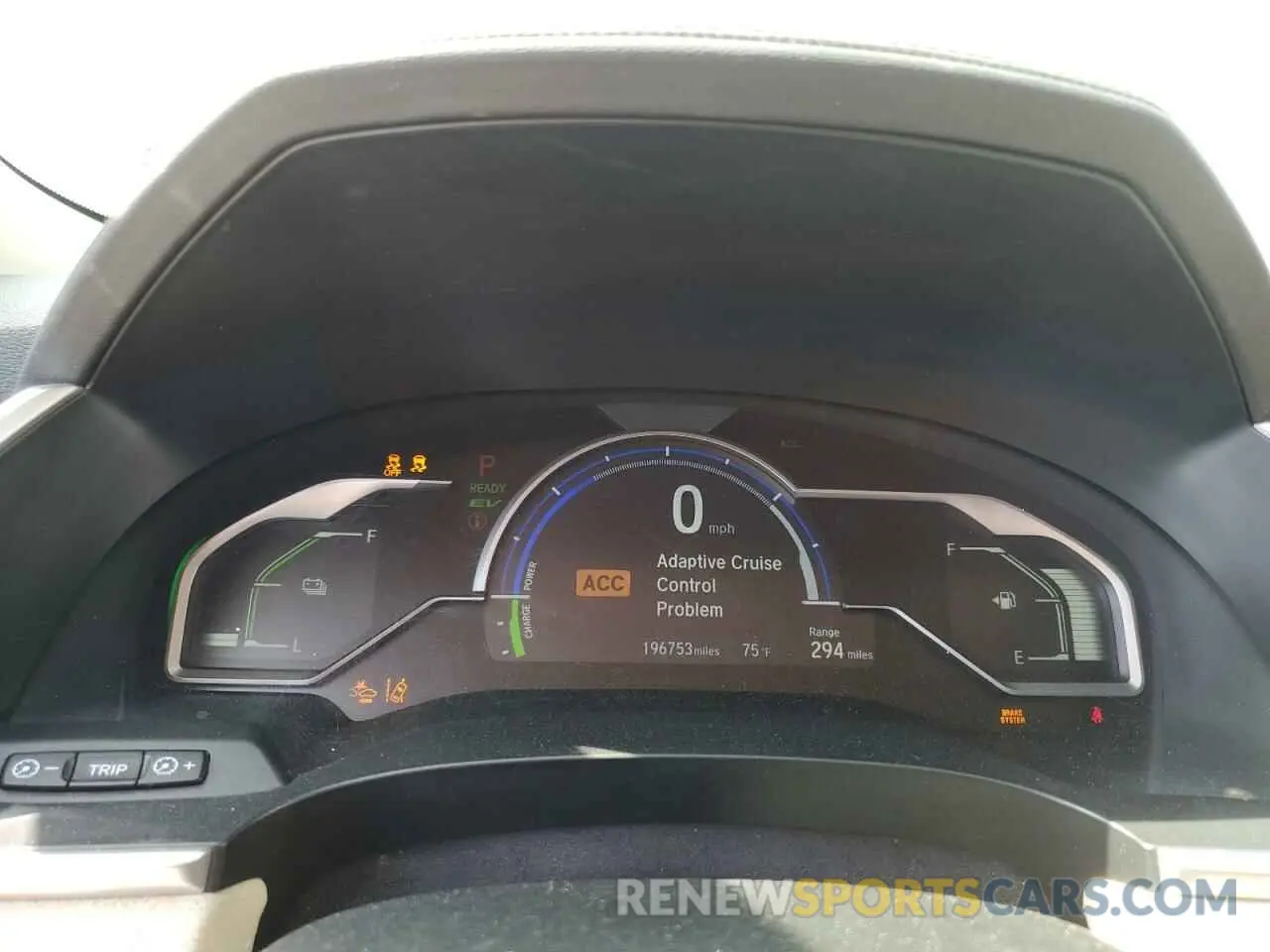 9 fotografías del automóvil dañado JHMZC5F39KC001158 HONDA CLARITY 2019