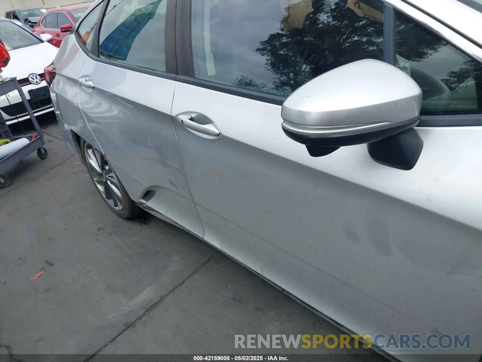 13 fotografías del automóvil dañado JHMZC5F16LC002204 HONDA CLARITY PLUG-IN HYBRID 2020