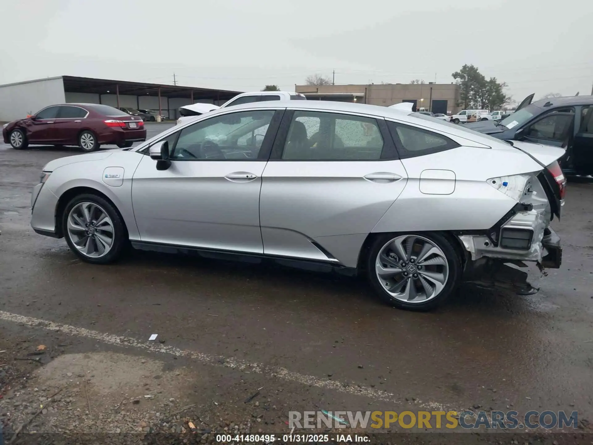 15 fotografías del automóvil dañado JHMZC5F11MC002032 HONDA CLARITY PLUG-IN HYBRID 2021