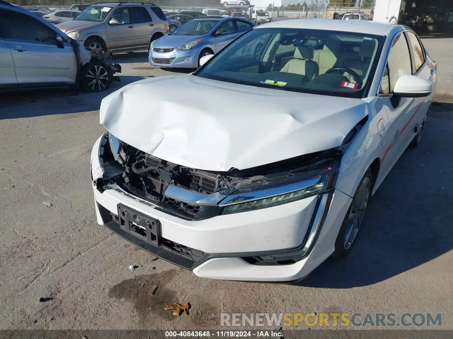 6 fotografías del automóvil dañado JHMZC5F37MC001310 HONDA CLARITY PLUG-IN HYBRID 2021