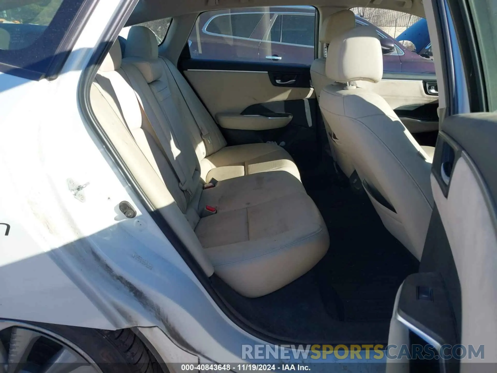 8 fotografías del automóvil dañado JHMZC5F37MC001310 HONDA CLARITY PLUG-IN HYBRID 2021