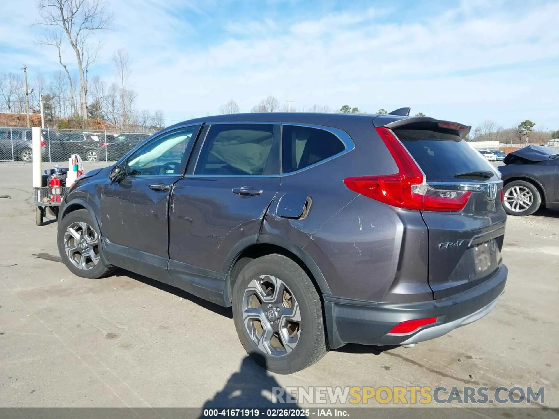 3 fotografías del automóvil dañado 2HKRW1H55KH507199 HONDA CR-V 2019