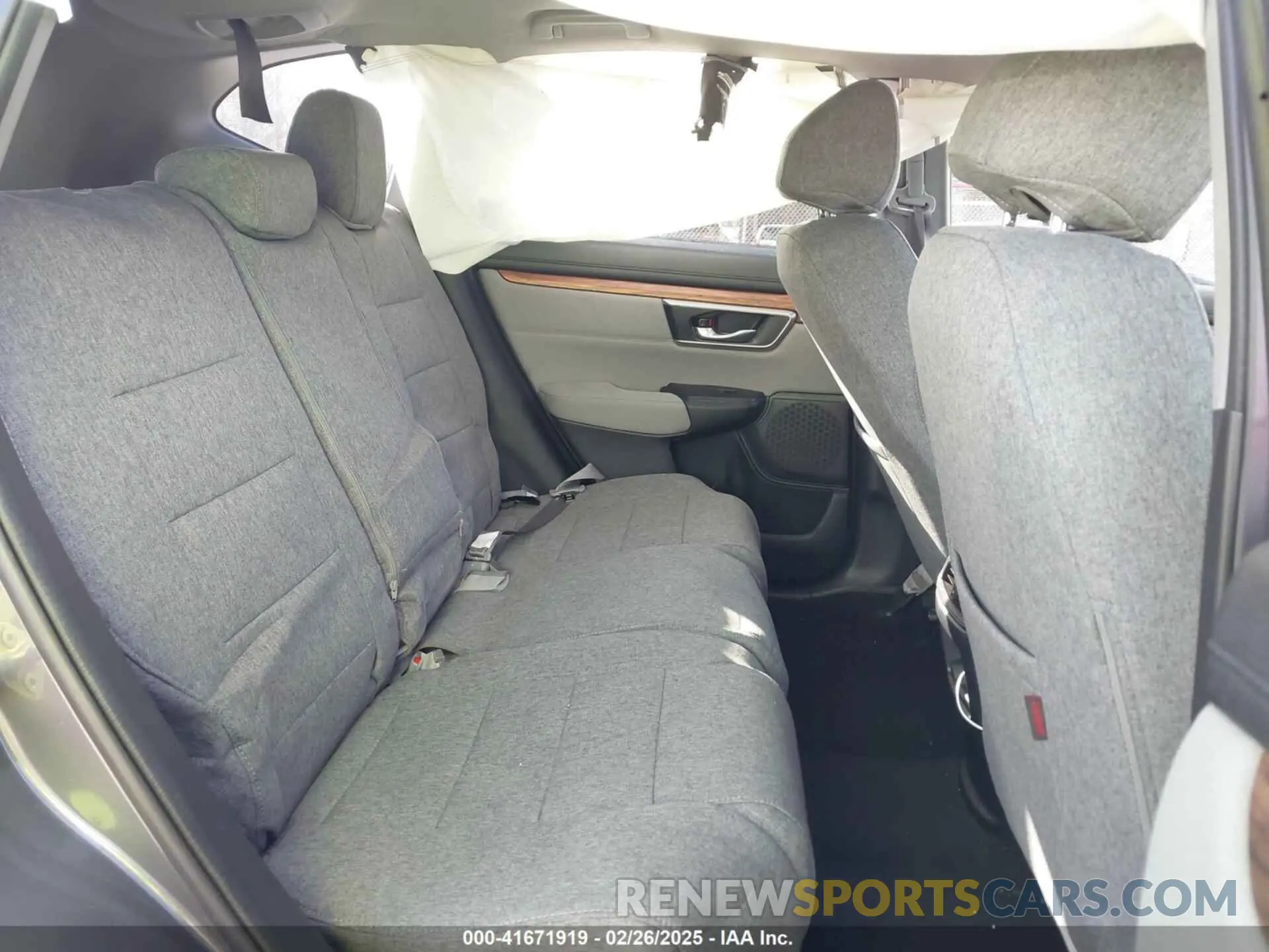 8 fotografías del automóvil dañado 2HKRW1H55KH507199 HONDA CR-V 2019