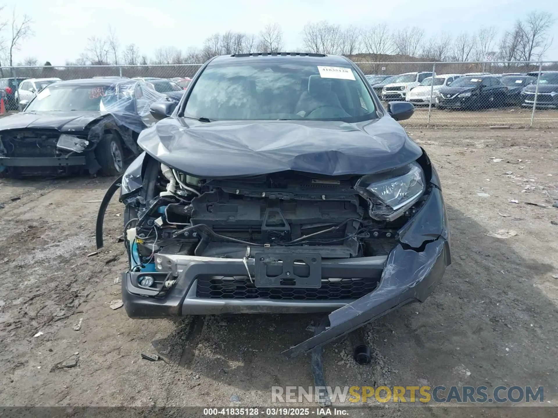12 fotografías del automóvil dañado 2HKRW1H56KH507065 HONDA CR-V 2019