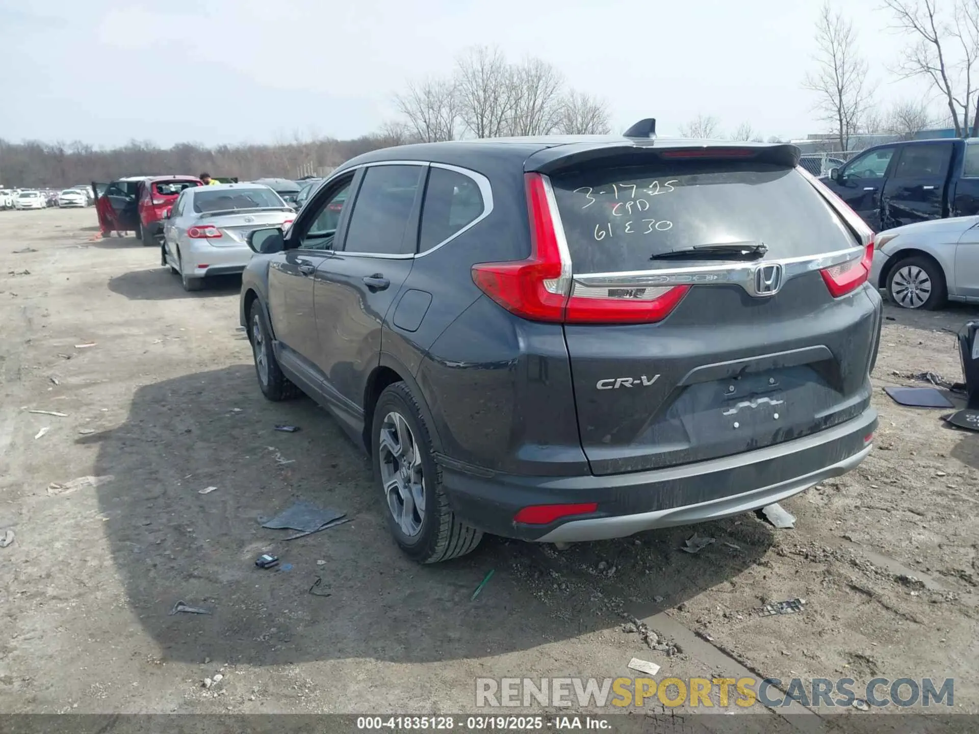 3 fotografías del automóvil dañado 2HKRW1H56KH507065 HONDA CR-V 2019