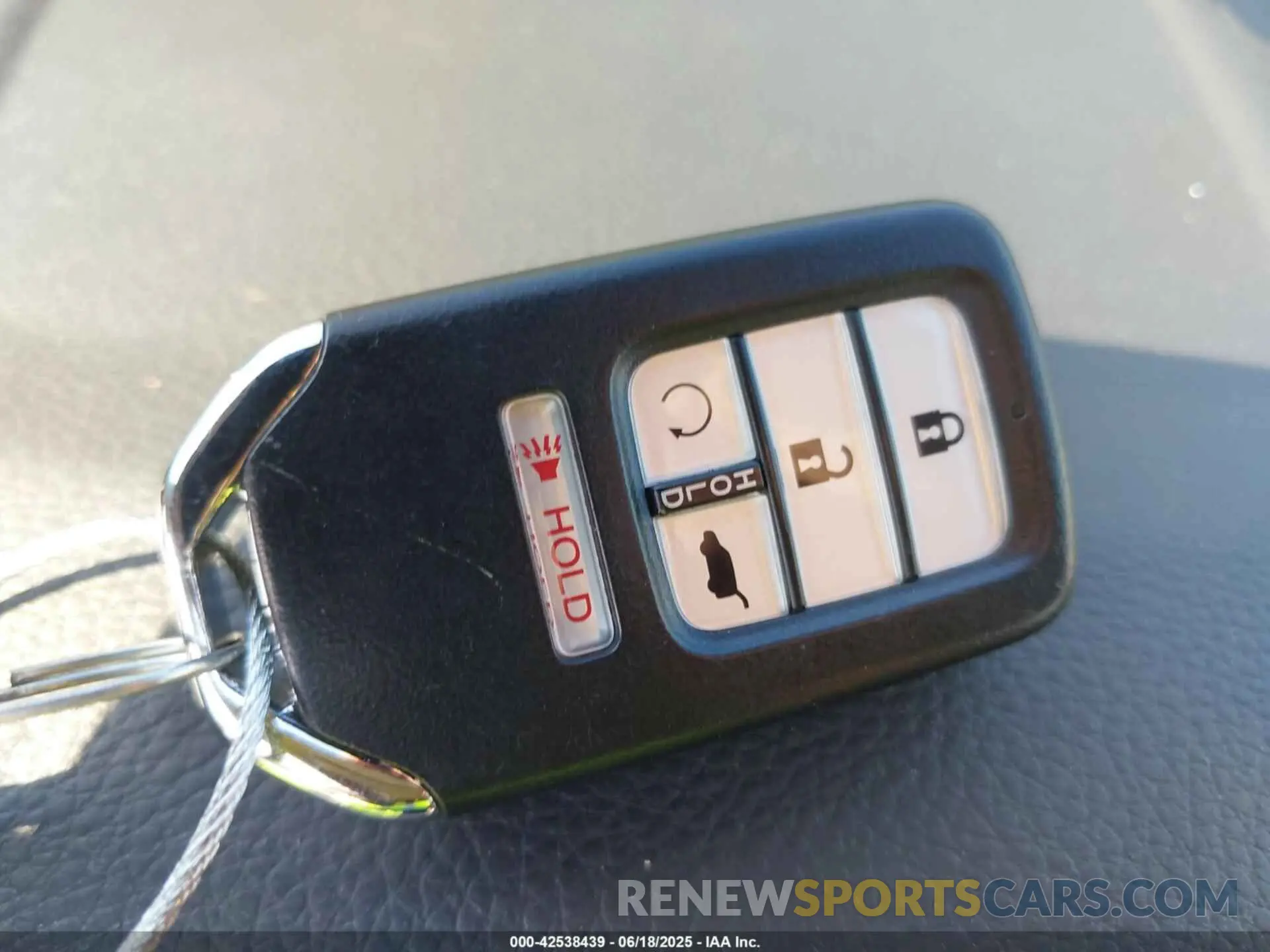 11 fotografías del automóvil dañado 2HKRW1H84KH503106 HONDA CR-V 2019