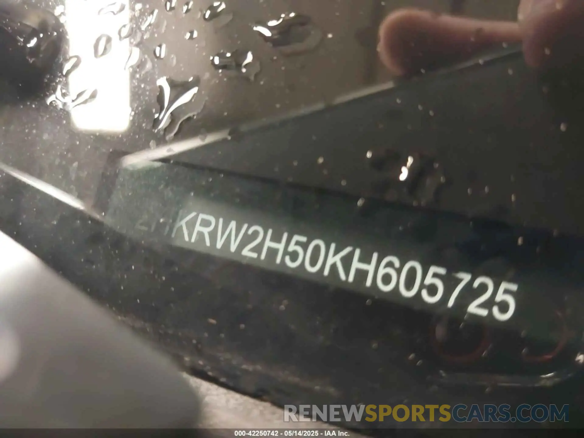 18 fotografías del automóvil dañado 2HKRW2H50KH605725 HONDA CR-V 2019