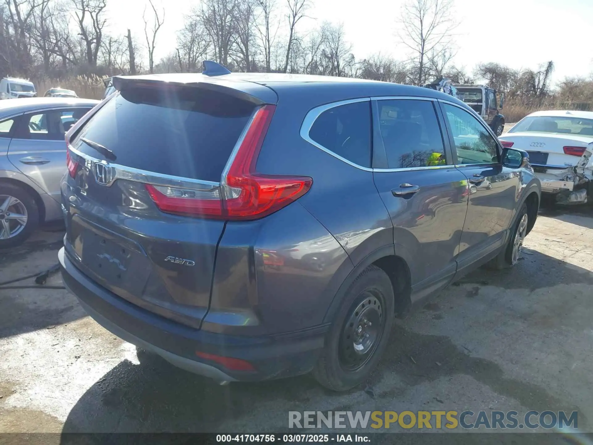 4 fotografías del automóvil dañado 2HKRW2H50KH637316 HONDA CR-V 2019