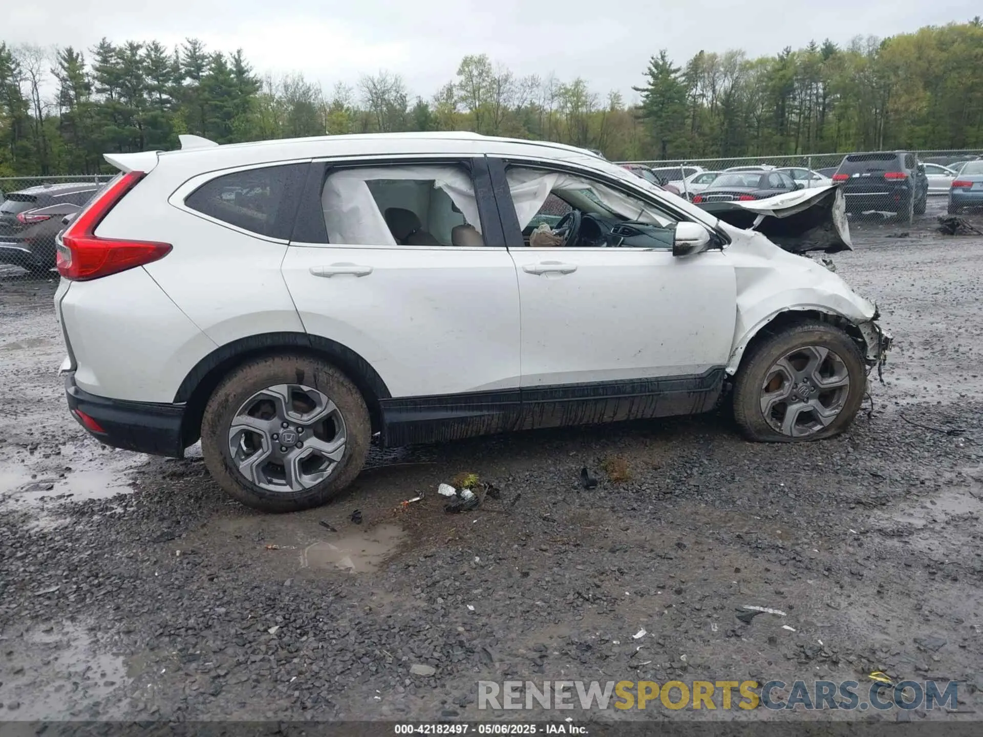 12 fotografías del automóvil dañado 2HKRW2H55KH602674 HONDA CR-V 2019