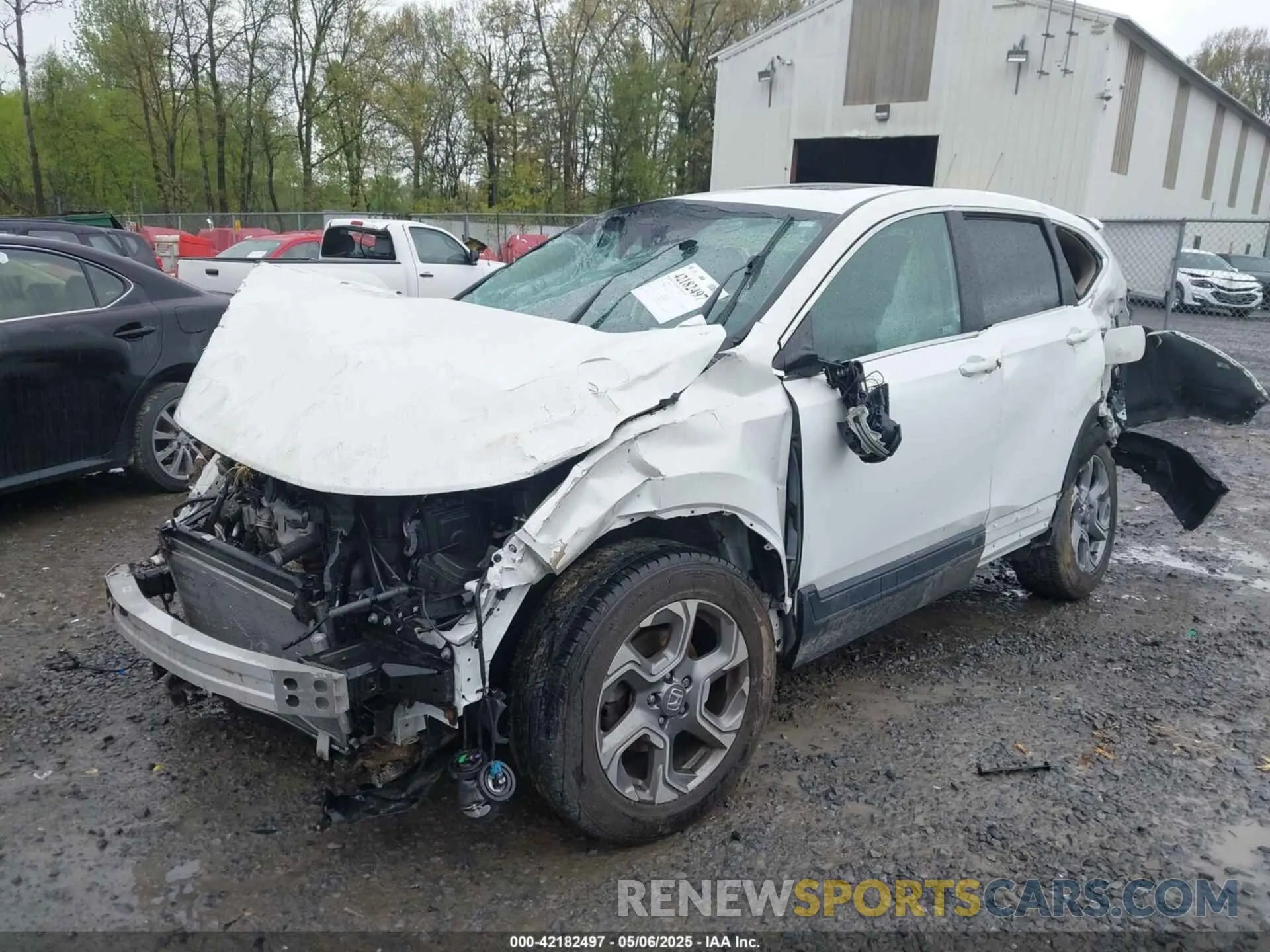 2 fotografías del automóvil dañado 2HKRW2H55KH602674 HONDA CR-V 2019
