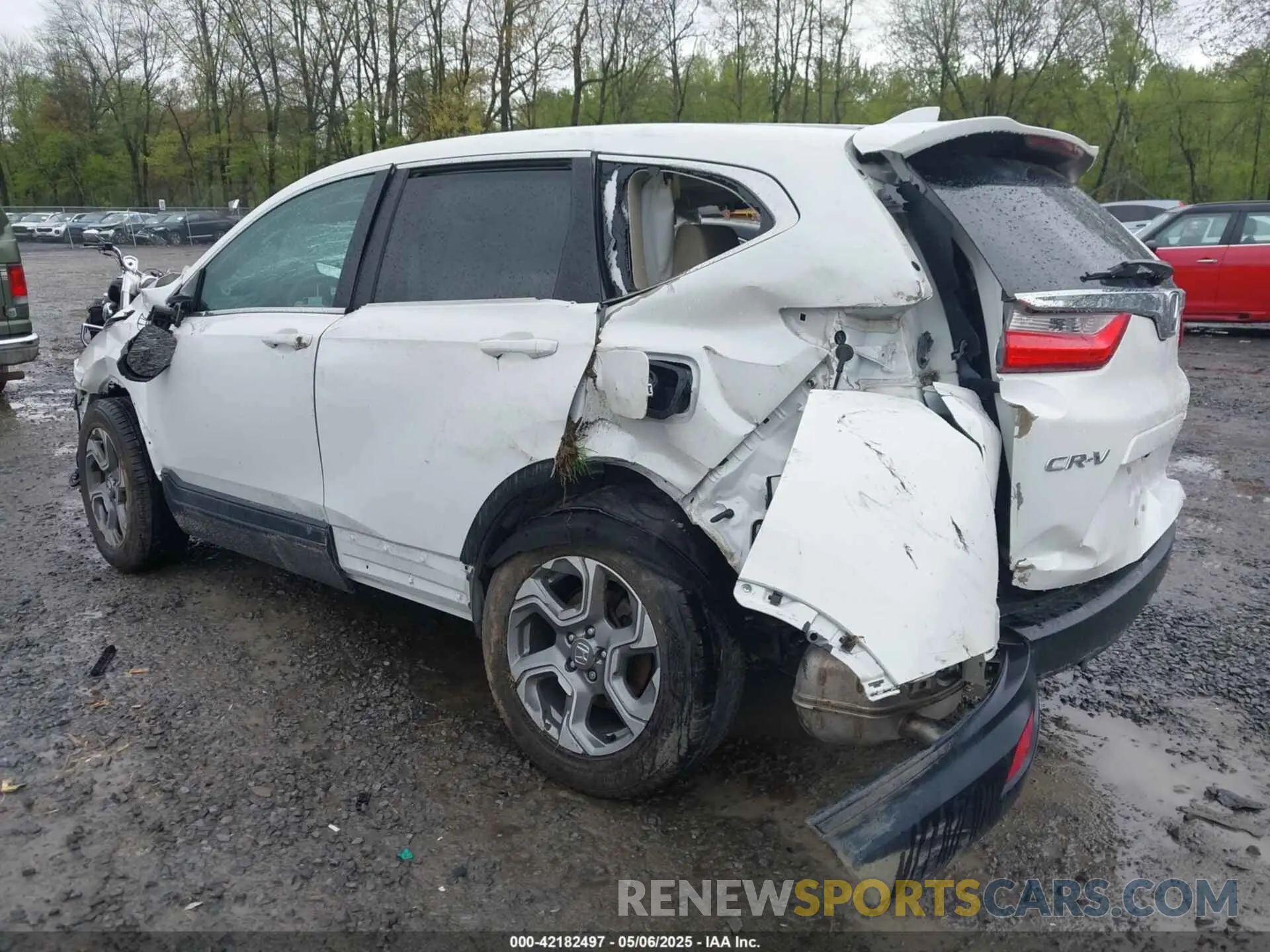 3 fotografías del automóvil dañado 2HKRW2H55KH602674 HONDA CR-V 2019