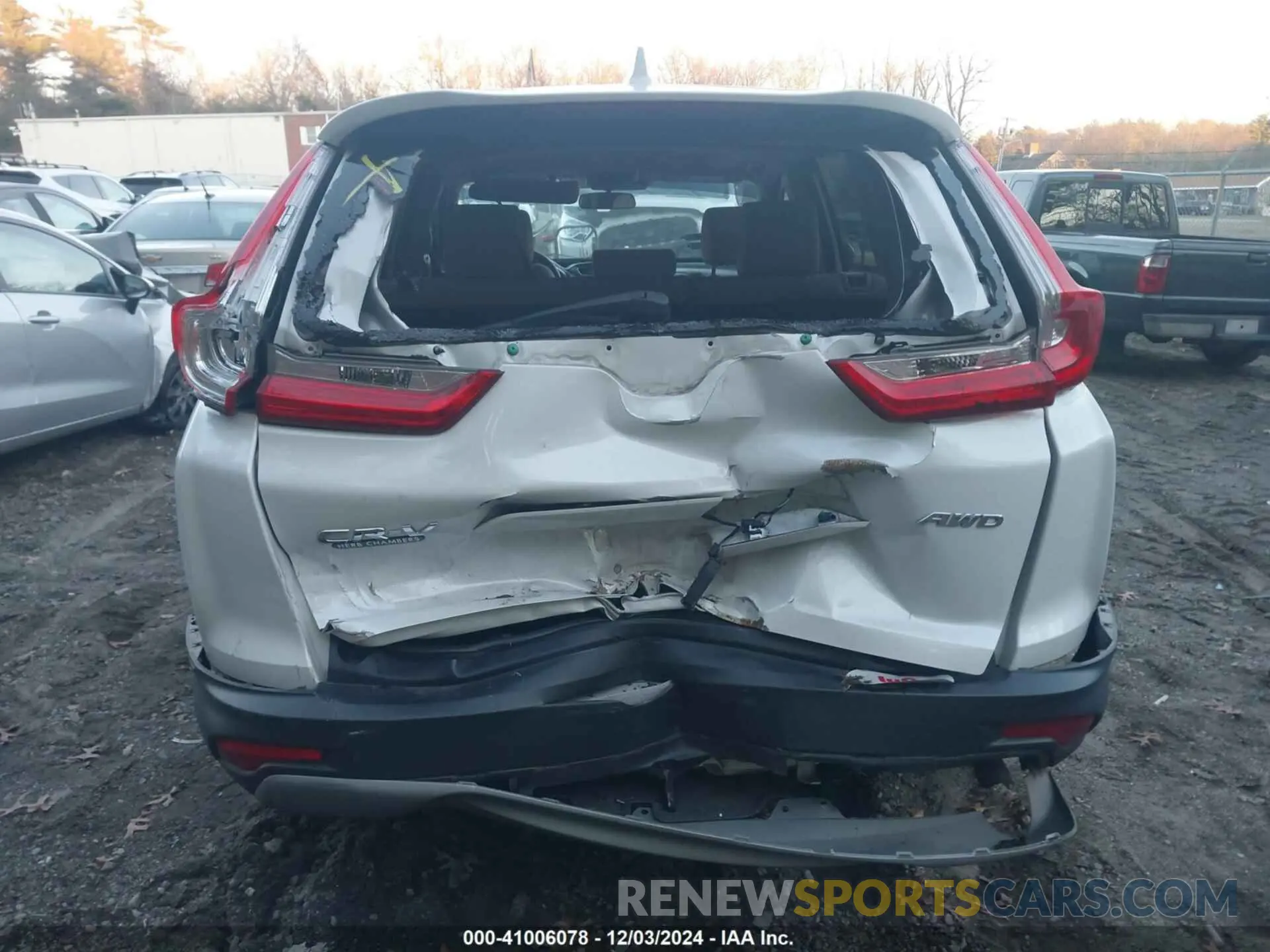 16 fotografías del automóvil dañado 2HKRW2H55KH648246 HONDA CR-V 2019