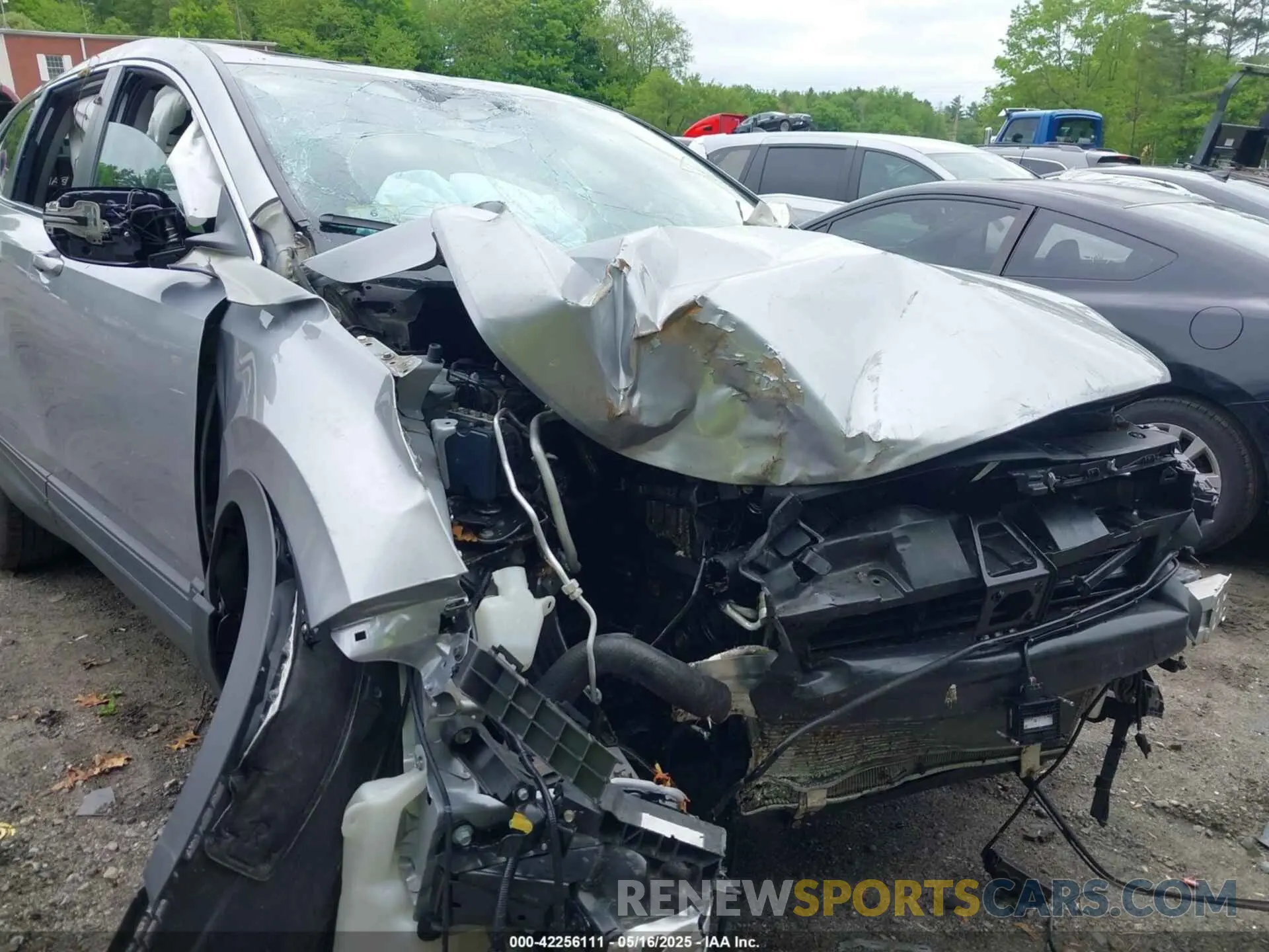 6 fotografías del automóvil dañado 2HKRW2H56KH673222 HONDA CR-V 2019