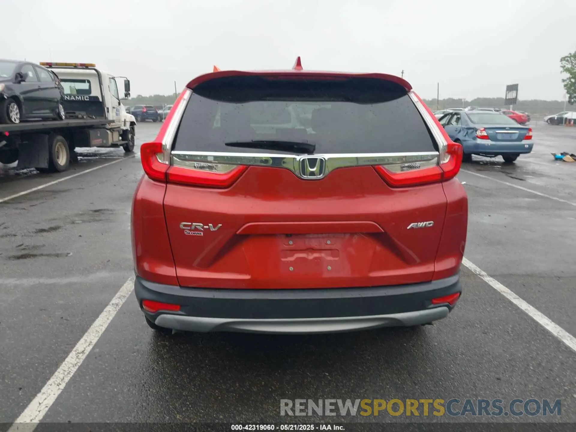 16 fotografías del automóvil dañado 2HKRW2H57KH613336 HONDA CR-V 2019