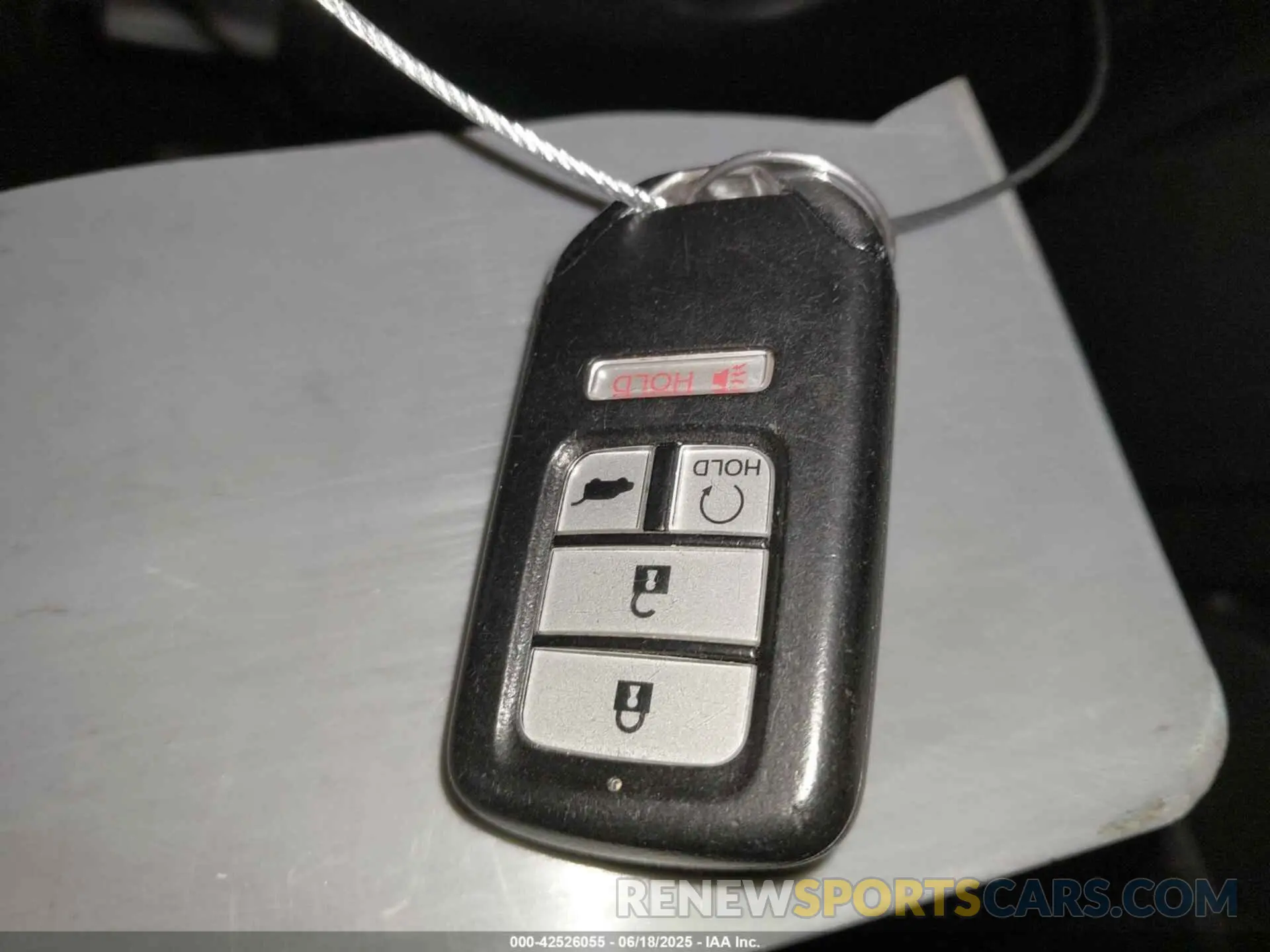 11 fotografías del automóvil dañado 2HKRW2H58KH617959 HONDA CR-V 2019