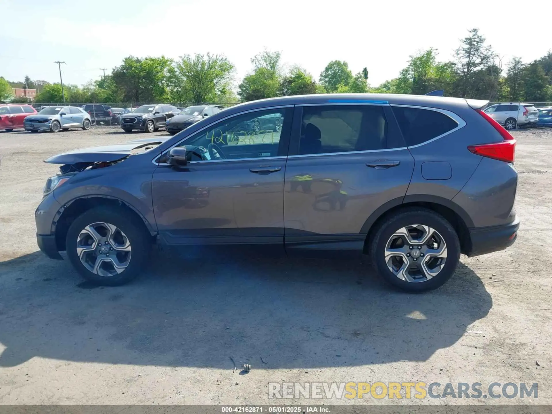 14 fotografías del automóvil dañado 2HKRW2H58KH641727 HONDA CR-V 2019