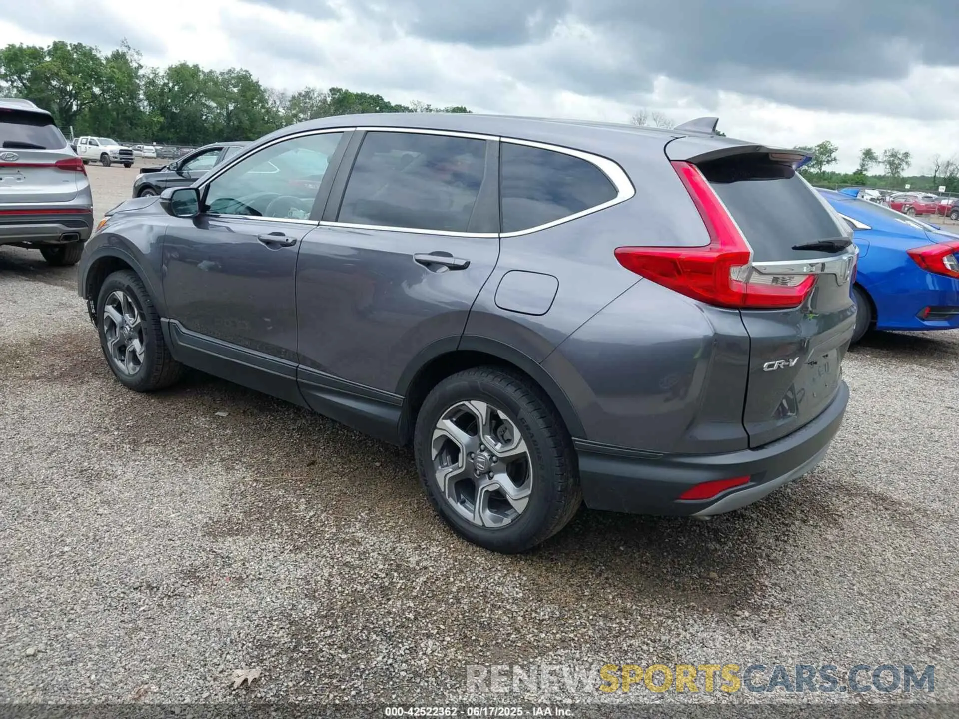 3 fotografías del automóvil dañado 2HKRW2H59KH650548 HONDA CR-V 2019