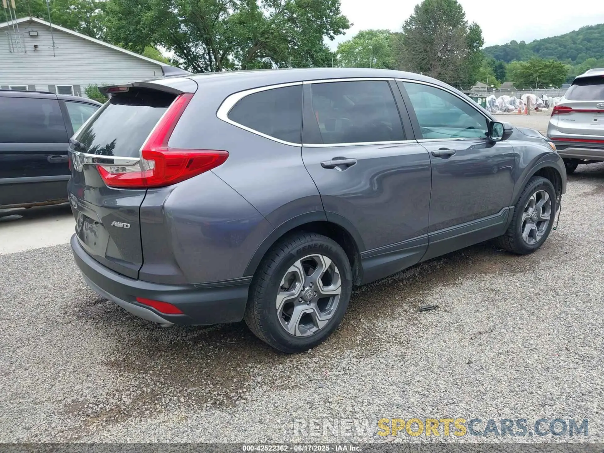 4 fotografías del automóvil dañado 2HKRW2H59KH650548 HONDA CR-V 2019