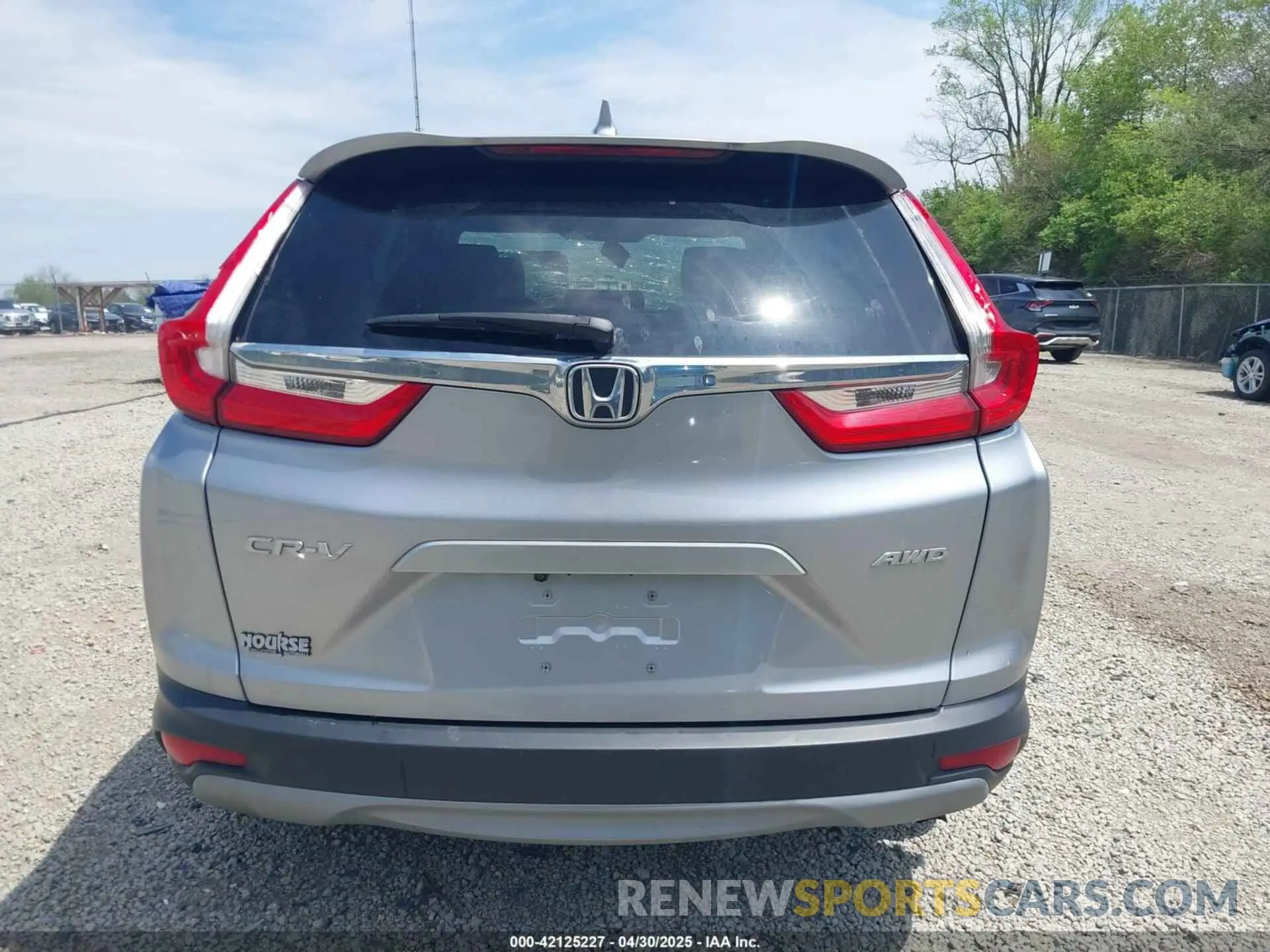 17 fotografías del automóvil dañado 2HKRW2H59KH665390 HONDA CR-V 2019