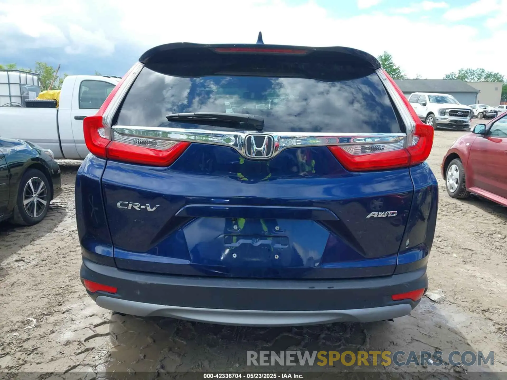 16 fotografías del automóvil dañado 2HKRW2H82KH660560 HONDA CR-V 2019