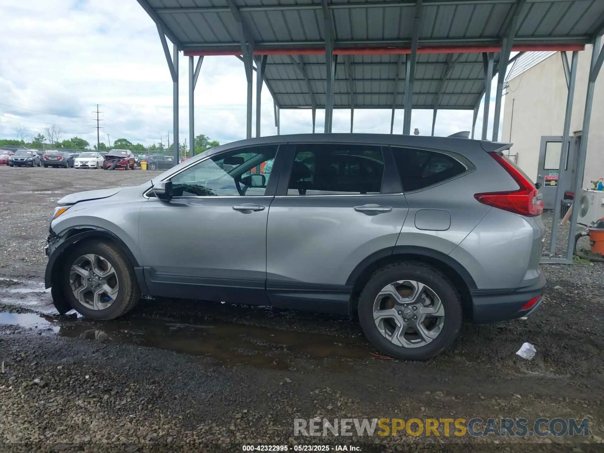 15 fotografías del automóvil dañado 2HKRW2H83KH614865 HONDA CR-V 2019