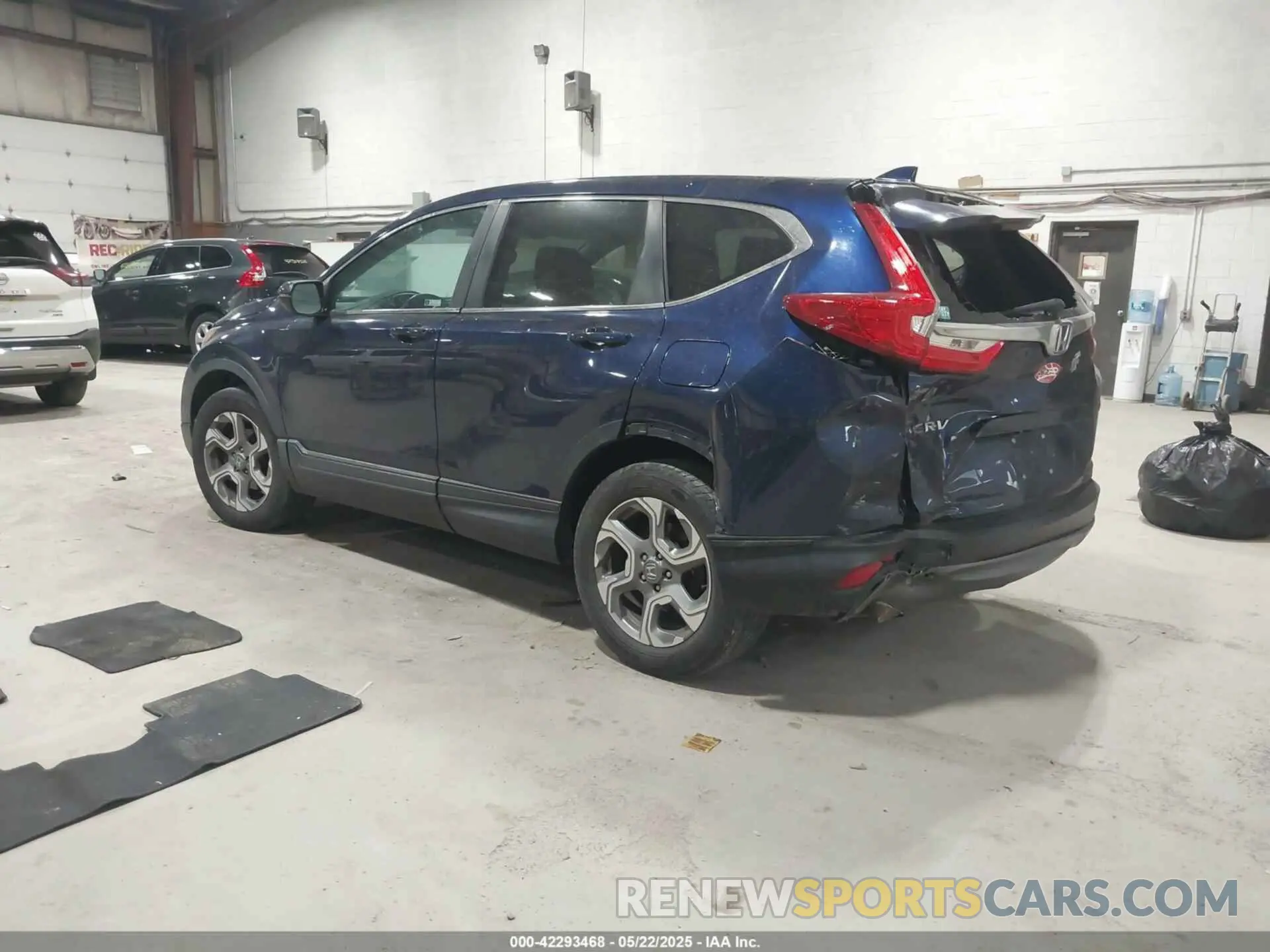 3 fotografías del automóvil dañado 2HKRW2H88KH620385 HONDA CR-V 2019
