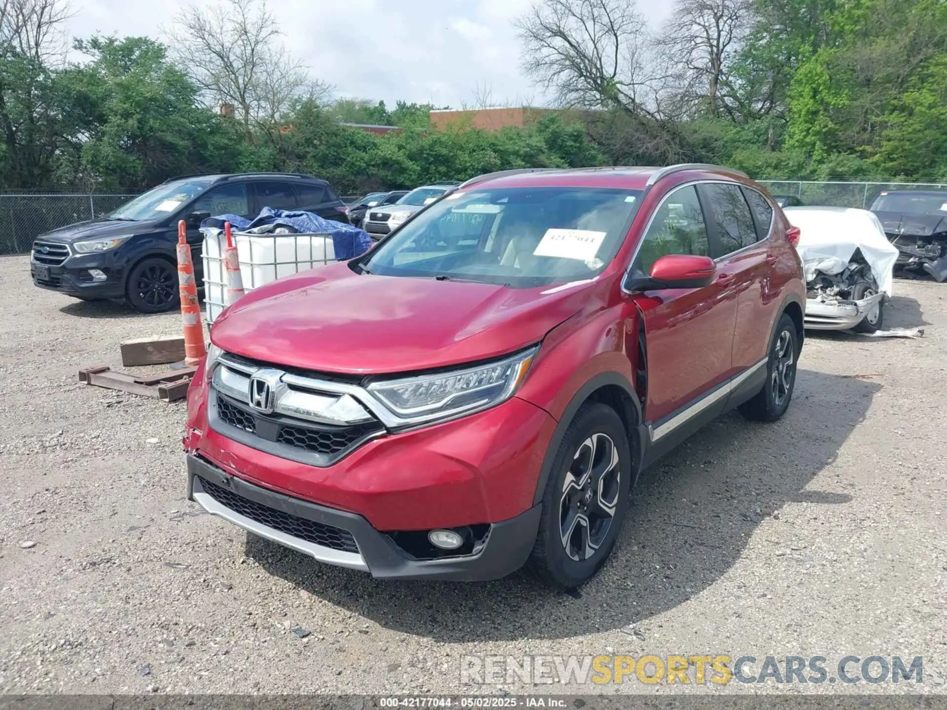 2 fotografías del automóvil dañado 2HKRW2H92KH626997 HONDA CR-V 2019